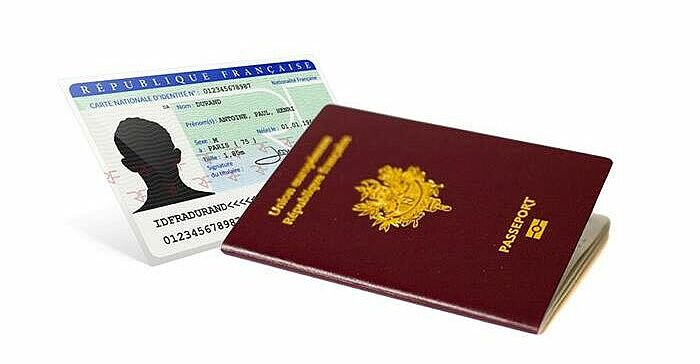 Papiers d&rsquo;identité